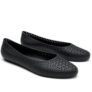 EUC Okabashi Black Perforated Jelly Ballet Flats Eco Friendly Womens size 7